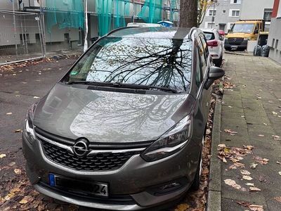 Opel Zafira Tourer