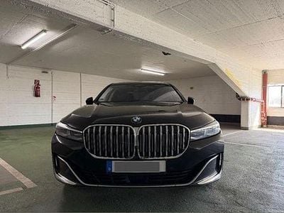 Usado BMW 730L 286 HP (210 kW) 2020 Preto Sedan