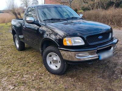Gebraucht Ford V8 220 PS (161 kW) 1996 Schwarz SUV