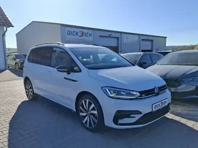 Gebraucht VW Touran R-line 150 PS (110 kW) 2025 Pure white Van / Kleinbus