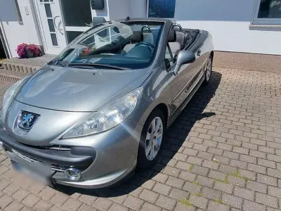 Gebraucht Peugeot 207 CC 120 PS (88 kW) 2008 Cabrio