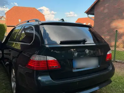 Gebraucht BMW 520 163 PS (119 kW) 2005 Grün Kombi
