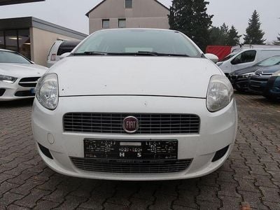 Gebraucht Fiat Punto 65 PS (47 kW) 2009 Weiß Kleinwagen