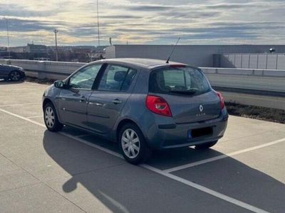 Renault Clio II