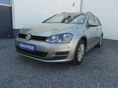 Gebraucht VW Golf VII 110 PS (80 kW) 2016 Silber Limousine