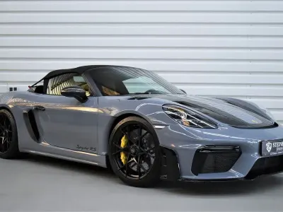 Gebraucht Porsche 718 500 PS (367 kW) 2024 Grau Cabrio