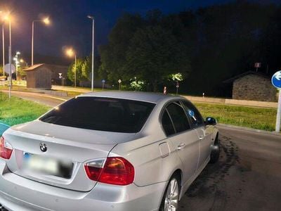 BMW 325
