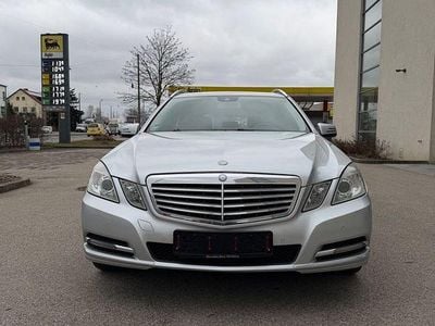 Gebraucht Mercedes E220 Elegance 170 PS (125 kW) 2012 Silber Kombi