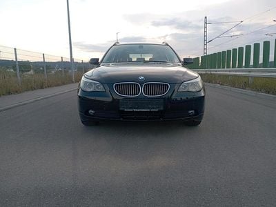 BMW 523