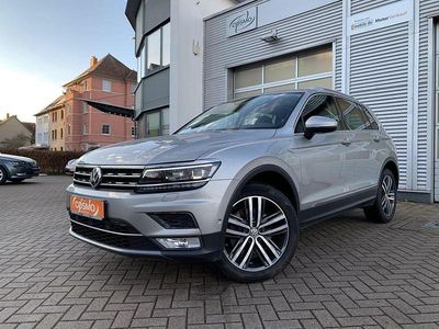 Silber Gebraucht 2016 VW Tiguan Highline SUV | 19.740 € (Fairer Preis)
