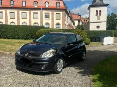 Gebraucht Renault Clio II 88 PS (64 kW) 2006 Violett Limousine