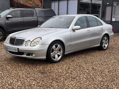 Gebraucht Mercedes E320 Avantgarde 224 PS (164 kW) 2002 Silber Limousine