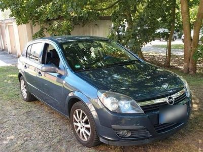 Gebraucht Opel Astra 105 PS (77 kW) 2006 Blau Limousine