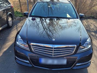 Gebraucht Mercedes C220 170 PS (125 kW) 2014 Schwarz Limousine