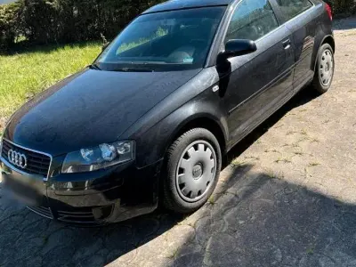 Gebraucht Audi A3 102 PS (75 kW) 2003 Schwarz Kleinwagen