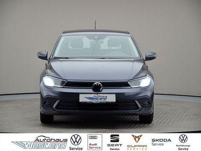 Gebraucht VW Polo Life 95 PS (69 kW) 2023 Rauchgrau Kleinwagen