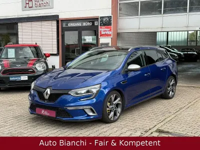 Gebraucht Renault Mégane GrandTour Bose Edition 205 PS (150 kW) 2017 Blau Kombi