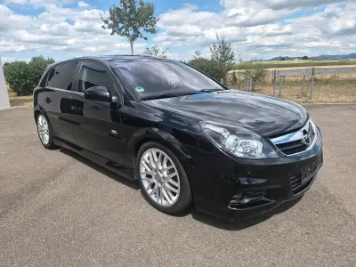 Gebraucht Opel Signum OPC 175 PS (128 kW) 2007 Schwarz Kleinwagen