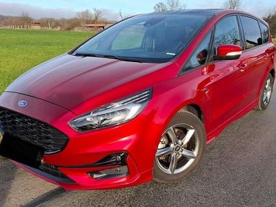Gebraucht Ford S-MAX ST-Line 190 PS (139 kW) 2022 Rot Van / Kleinbus