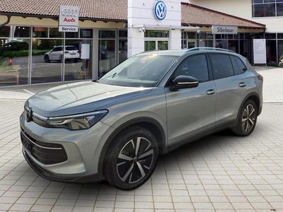 Gebraucht VW Tiguan Goal 150 PS (110 kW) 2024 Silber SUV