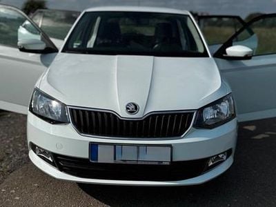 Gebraucht Skoda Fabia 75 PS (55 kW) 2015 Weiß