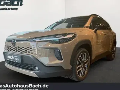 Neu Toyota Corolla Cross 180 PS (132 kW) 2026 Beige SUV
