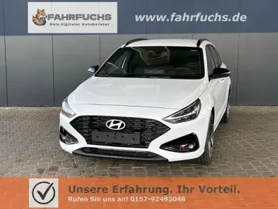 Neu Hyundai i30 Comfort 100 PS (73 kW) 2025 Andere Kombi