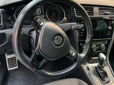 Gebraucht VW Golf VII Join 110 PS (80 kW) 2018 Weiß Limousine