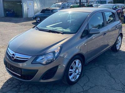 Gebraucht Opel Corsa Active 87 PS (63 kW) 2013 Muskatgrau/muskat braun(m2) Kleinwagen