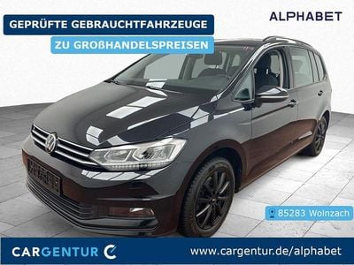 Deep black perleffekt Gebraucht 2023 VW Touran Comfortline Van / Kleinbus | 26.795 € (Superpreis)