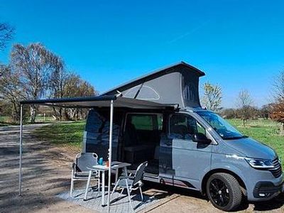 Gebraucht VW California Edition 150 PS (110 kW) 2023 Grau Van