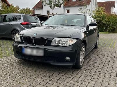 Gebraucht BMW 116 116 PS (85 kW) 2006 Schwarz Kleinwagen