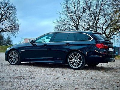 BMW M550