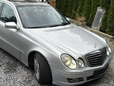 Gebraucht Mercedes E420 314 PS (230 kW) 2007 Silber Limousine