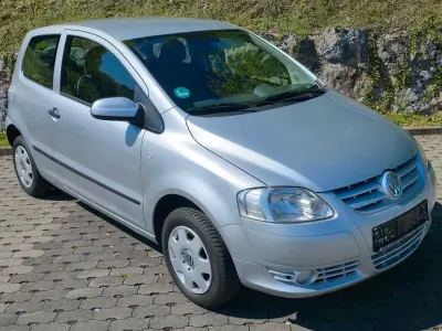 Używany VW Fox 54 KM (39 kW) 2007 Srebrny Hatchback