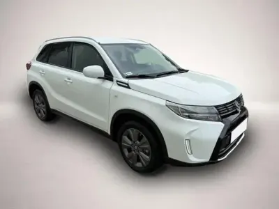 Neu Suzuki Vitara Comfort 110 PS (80 kW) 2025 Manufacturer SUV