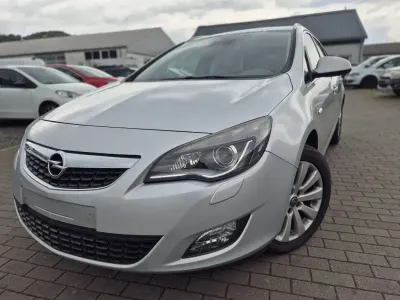 Brugt Opel Astra Innovation 165 HK (121 kW) 2011 Sølv Stationcar