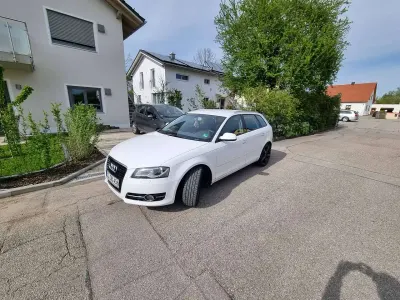 Occasion Audi A3 Attraction 105 ch (77 kW) 2013 Blanc Break