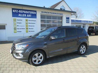 Gebraucht Ford Kuga ST-Line 150 PS (110 kW) 2017 Grau SUV