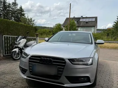 Gebraucht Audi A4 150 PS (110 kW) 2015 Grau Kombi