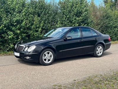 Mercedes 220
