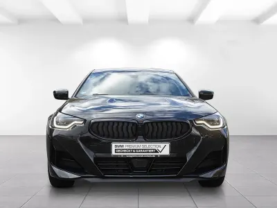 Gebraucht BMW 220 Shadowline 190 PS (139 kW) 2024 Black sapphire metallic Coupé