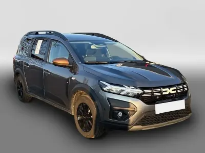 Usata Dacia Jogger Extreme 141 CV (103 kW) 2025 Grigio Monovolume