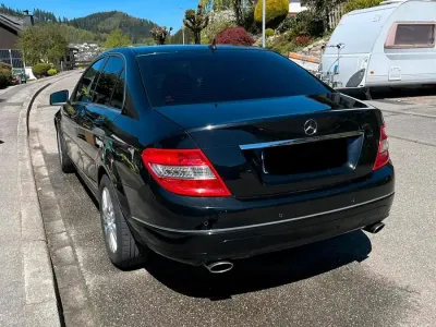 Gebraucht Mercedes C350 Elegance 231 PS (169 kW) 2009 Schwarz Limousine