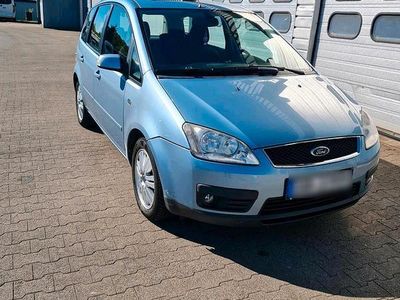 Usata Ford Focus 120 CV (88 kW) 2004 Blu Utilitaria