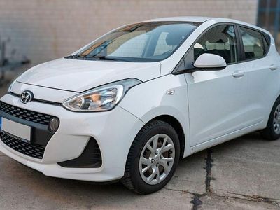 Usata Hyundai i10 Trend 67 CV (49 kW) 2017 Bianco Utilitaria