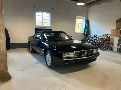Gebraucht Cadillac Allante 204 PS (150 kW) 1989 Schwarz Cabrio