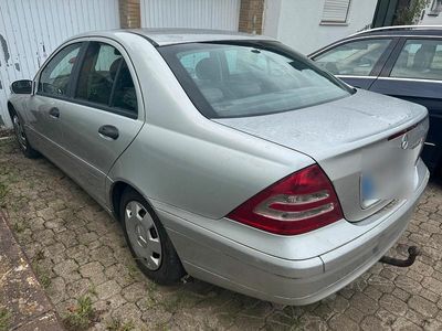 Mercedes C220