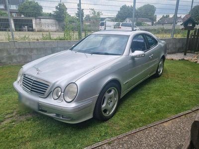 Mercedes CLK320