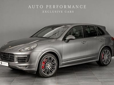Porsche Cayenne GTS